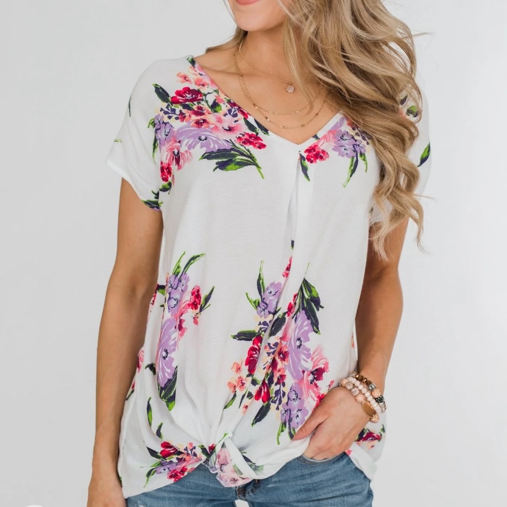 Ivory Floral Twist Front Short Sleeve Top M‎ - Picture 8 of 14